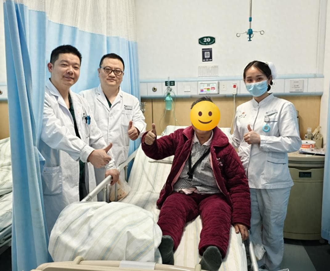 女子突发 A 型主动脉夹层 ECMO 支持下 12 小时成功狙击「人体炸弹」