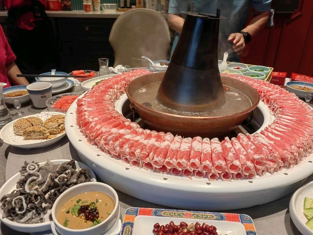 饮酒与痛风：从发病机制到饮食调整的全面解析
