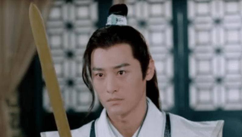 张无忌身怀九阳神功，可他若身处《天龙》时代，未必能赢丐帮长老