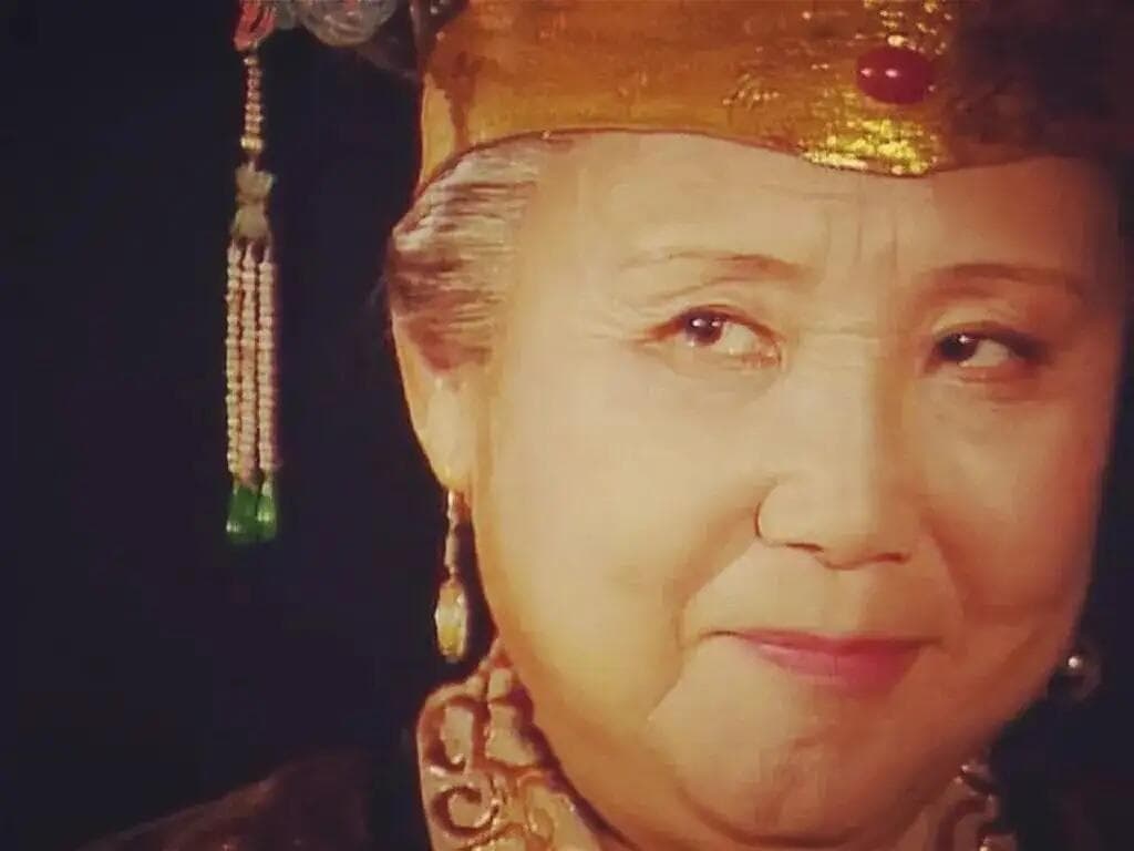 揭秘《红楼梦》中的贾母：她其实是万历皇帝的化身