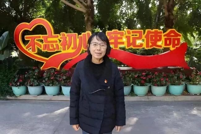 张桂梅的14届毕业生同台重聚，教育改变命运