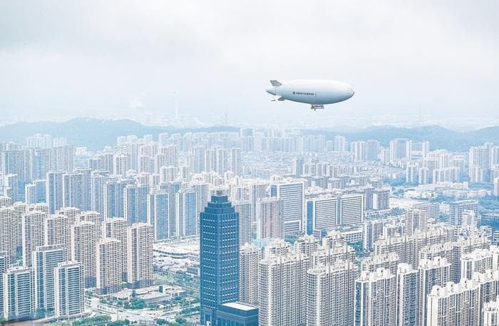 国产载人飞艇完成关键演示飞行，未来可实现“低空+运输物流”等多场景应用