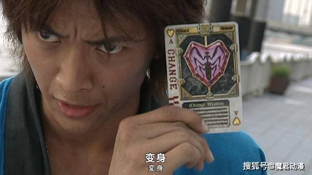 假面骑士剑：人造骑士使用不死兽能力和Joker有何区别？