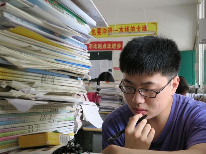 2025年中考或要被“取消”？高中纳入到义务教育，官方回应来了