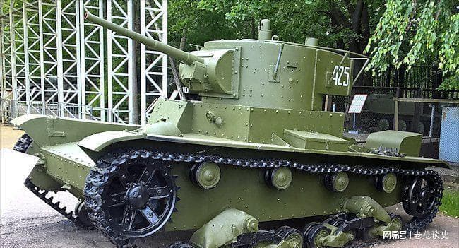 二战昆仑关战役：T-26坦克花式吊打89式战车，一战扬威