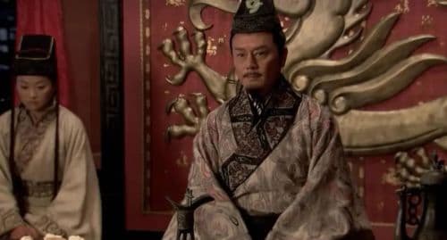 西汉是如何衰弱的？被儒生吹上天的汉元帝，应该负这个历史责任