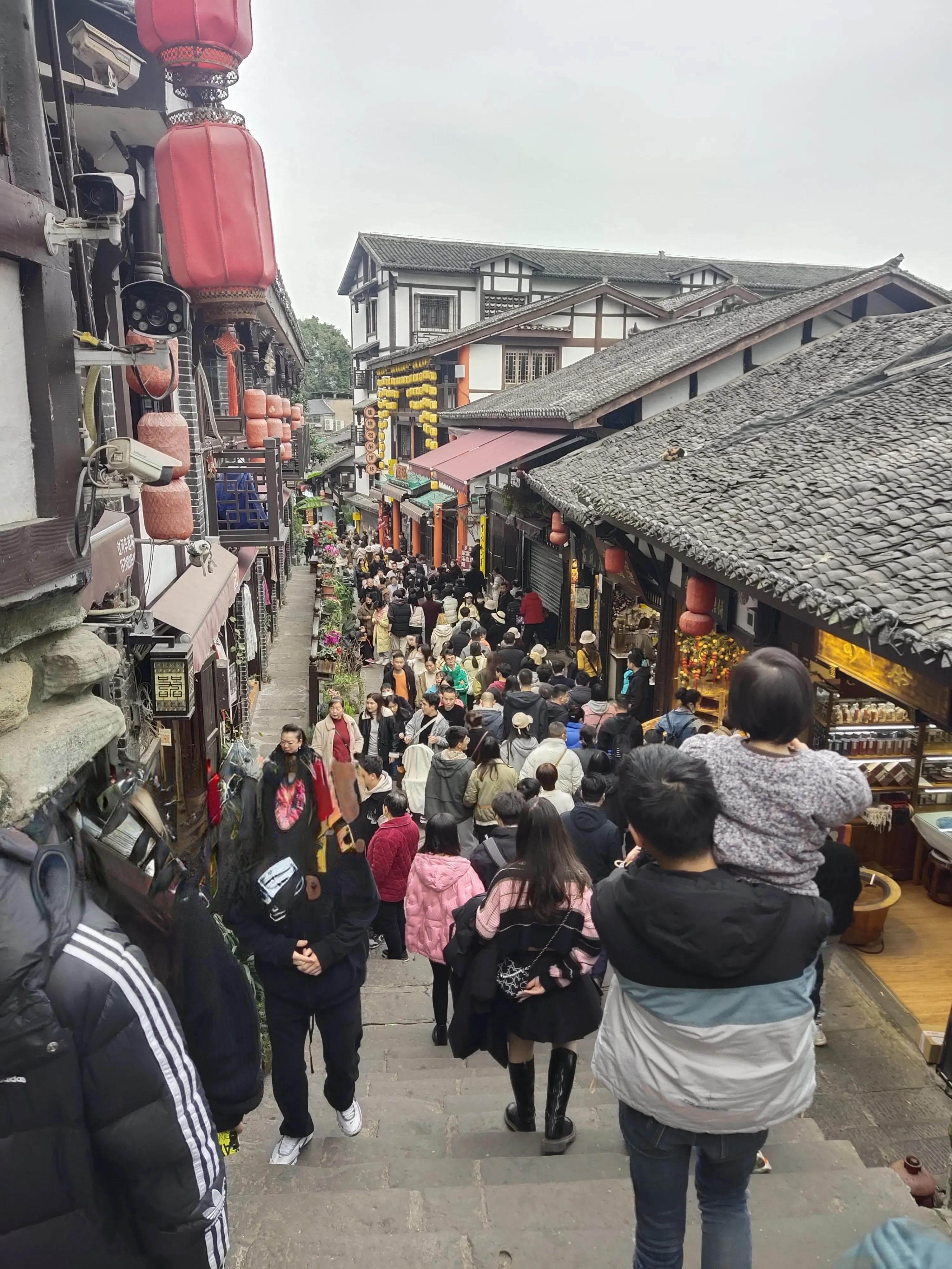 重庆新晋打卡拍照胜地，发现城市之美的独特视角