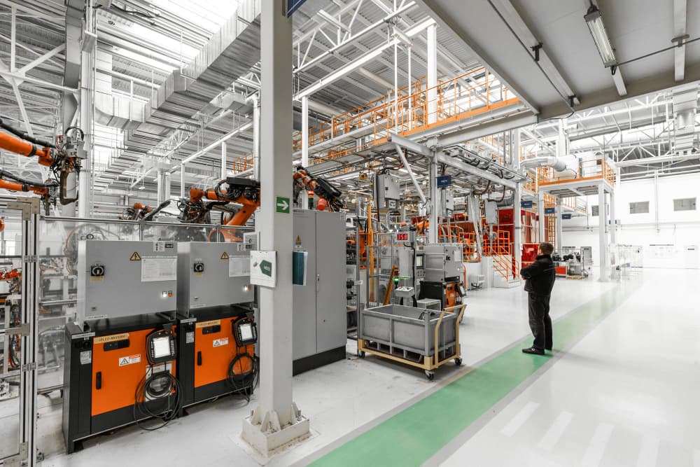 KPI绩效考核三要素：全面分析、量化目标、绩效评估