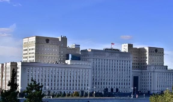 哪些中共将领曾在苏联伏龙芝军事学院学习过？