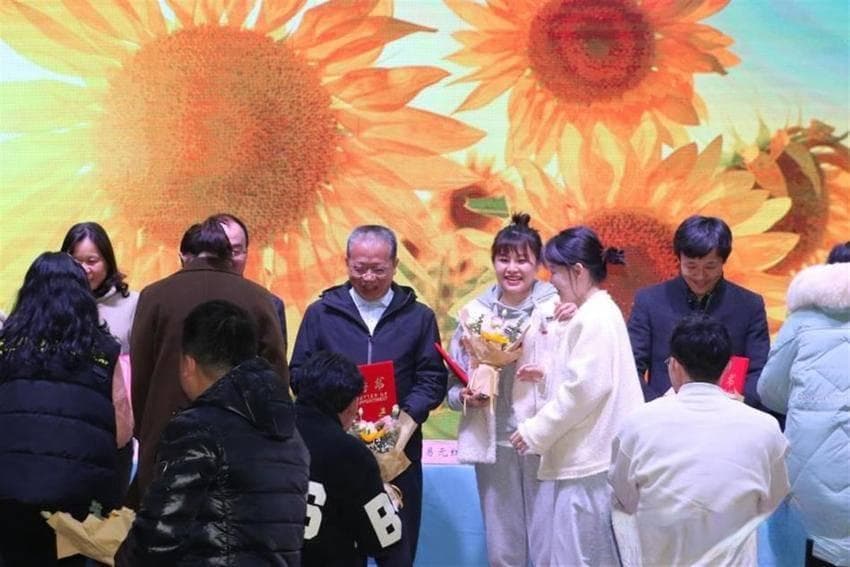 上中职也能成为高级蓝领 技能大师工作室专注培育能工巧匠