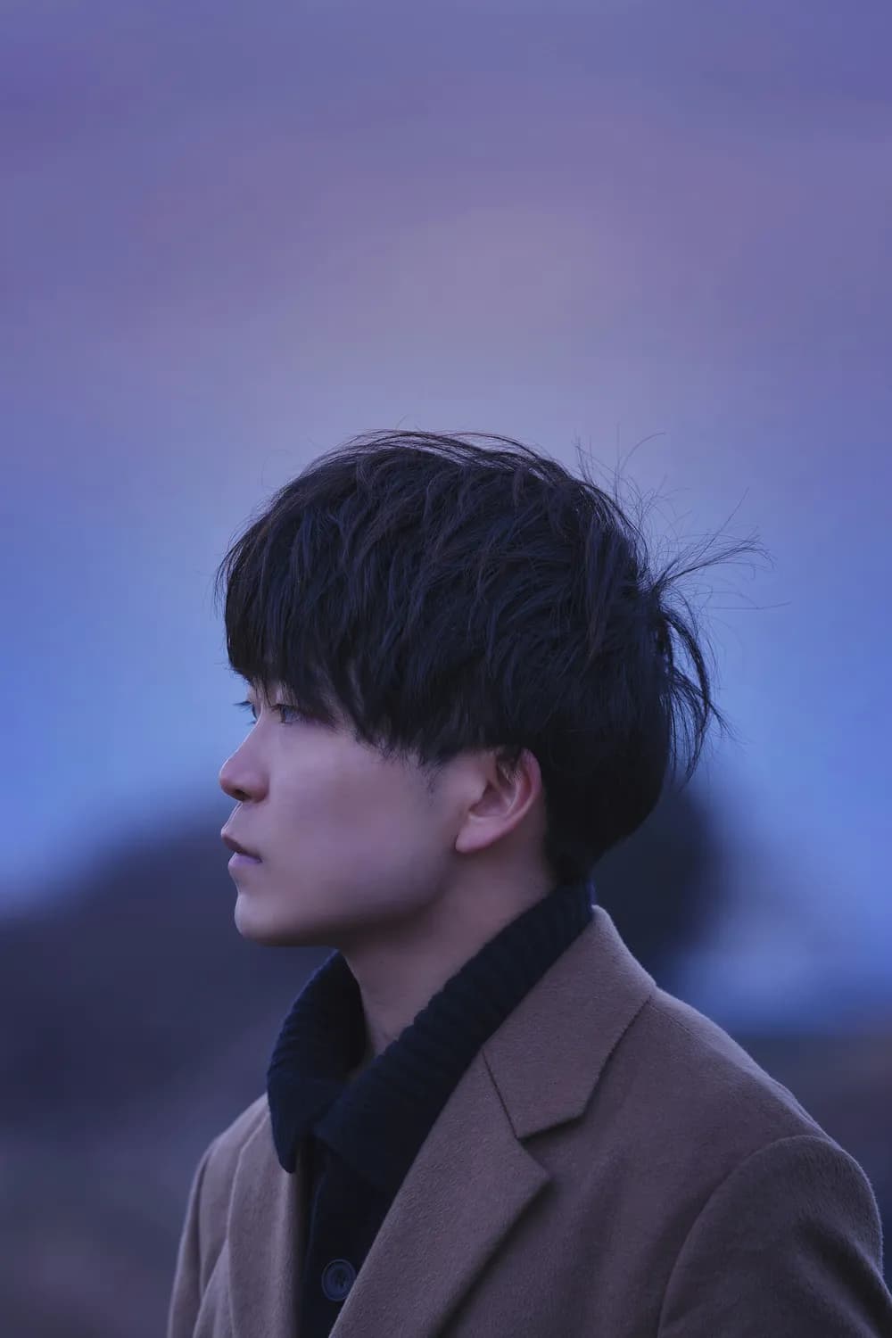梁博《想念》：一首关于青春与时光的深情挽歌