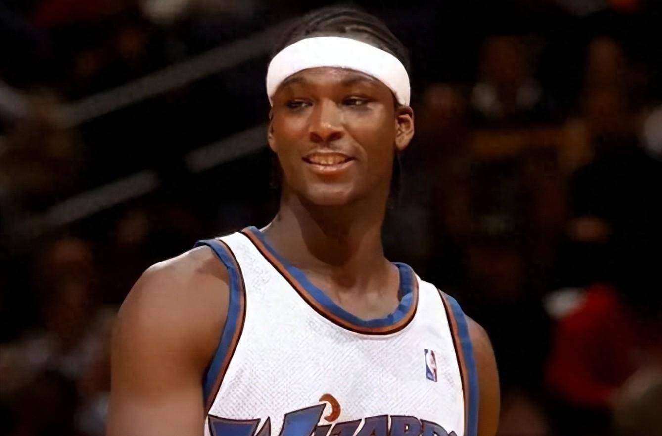 NBA史上最水状元秀盘点：从夸梅·布朗到本内特