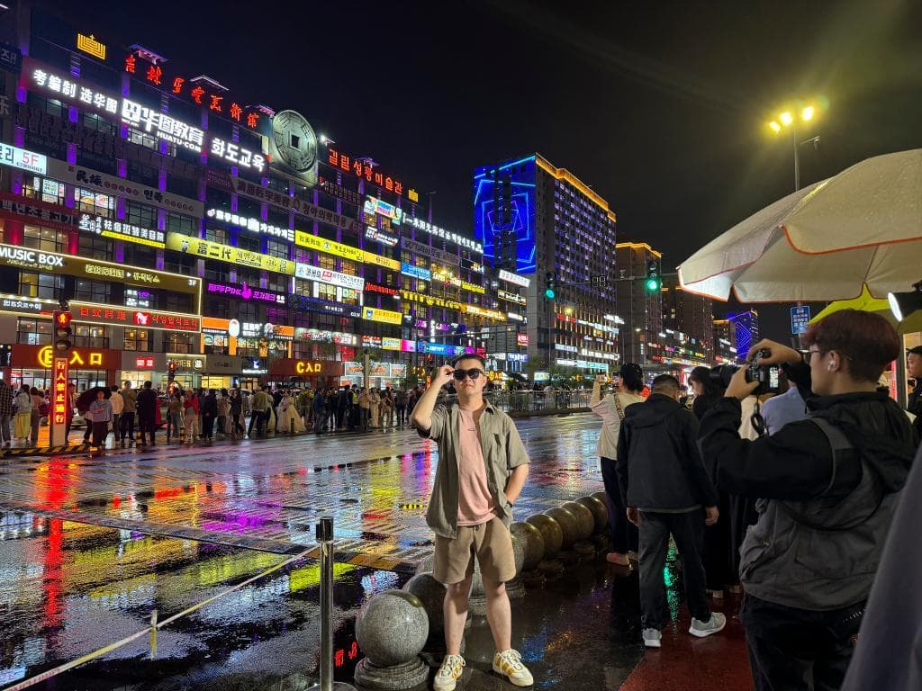 中国多地特色街景成旅游热门打卡点