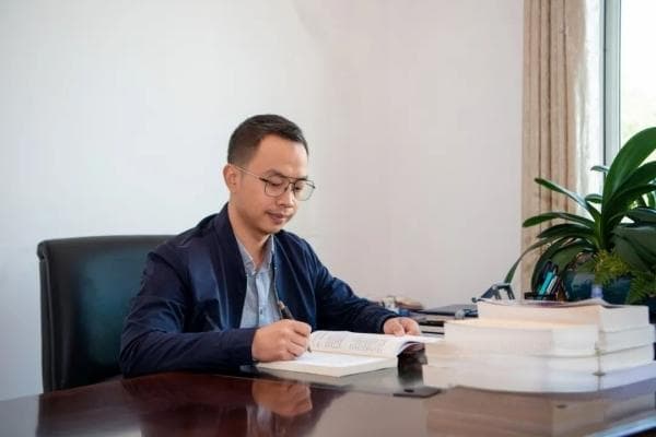 陈林：念好群众路线“三字经” 把准新时代信访工作“生命脉”