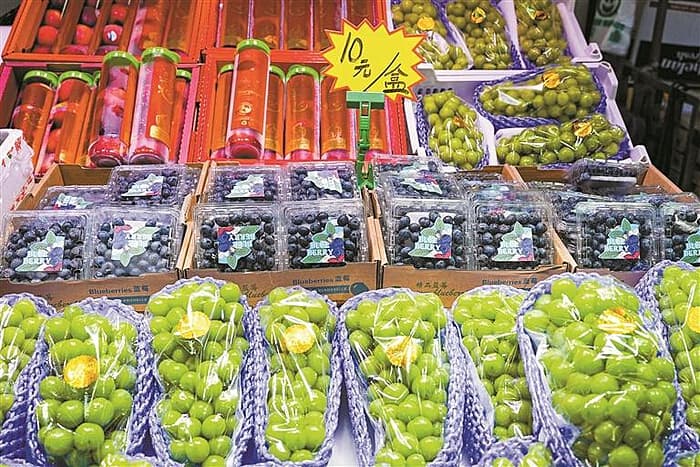 时令水果掉身价，这个夏天好吃瓜