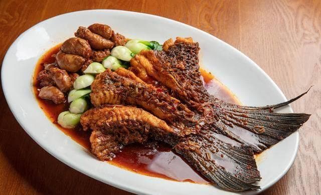 红烧鲤鱼：一道承载传统文化的美味佳肴