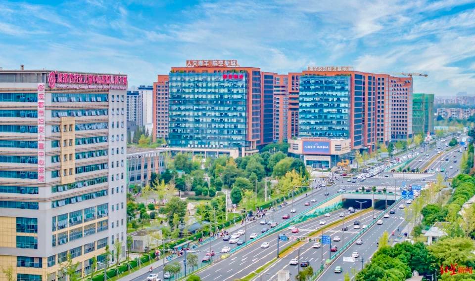 2025年，成都青羊区将推动昊龙货运航天飞机等重大项目落地