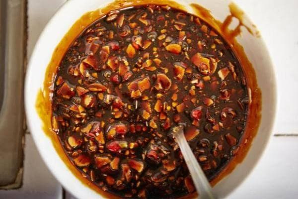 凉拌牛肉的美味秘诀：如何调制一碗让人回味无穷的料汁