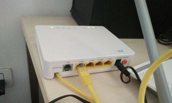 一步步教你连接家庭网络设备：网线与路由器的正确连接方法