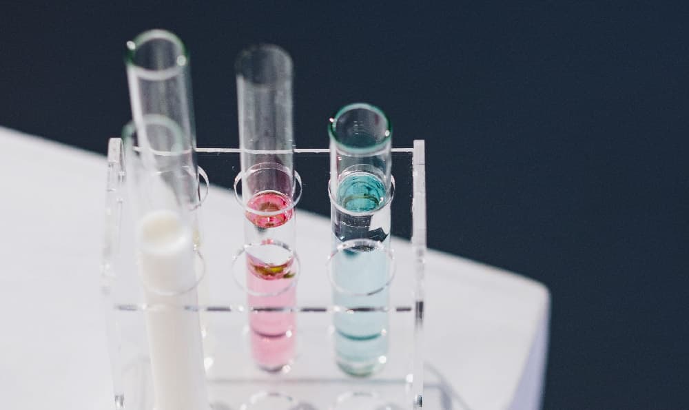 科学的定义及其三个属性