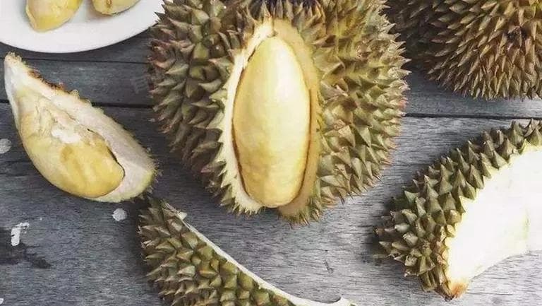 孕早期吃榴莲好吗？对胎儿的影响分析
