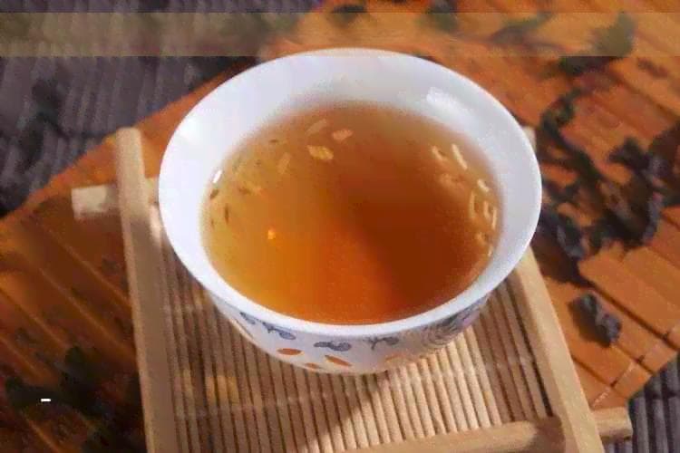 藤茶的全面功效、禁忌与注意事项：了解这种健康饮品的完整信息
