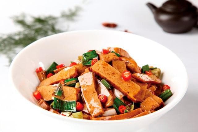 香干炒肉：家常菜界的网红选手