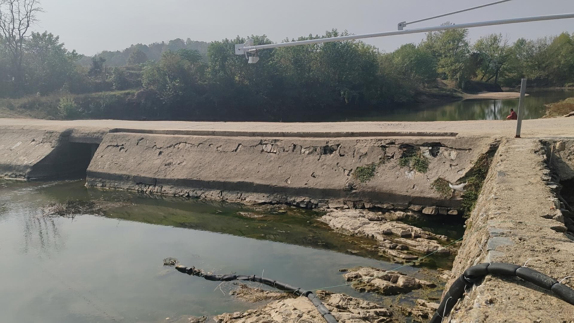 天然生态河流河道水位、流量监测系统：无惧恶劣环境的强大测流利器