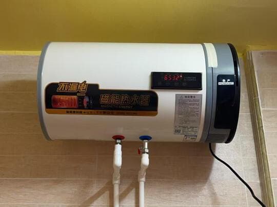 家用储水式电热水器镁棒的更换方法详细说明