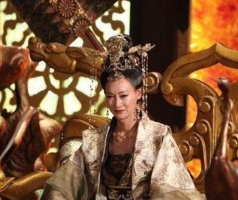 中国历史上的狠辣皇后：权力与阴谋的交织