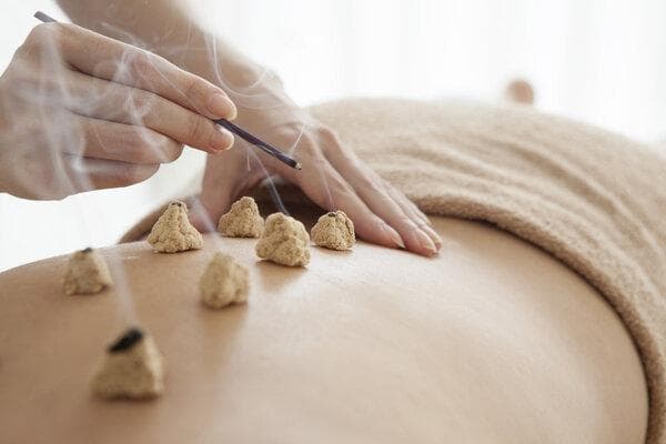 中醫調理｜艾灸養生＝長壽秘訣？中醫推艾灸療法延緩衰老、防病