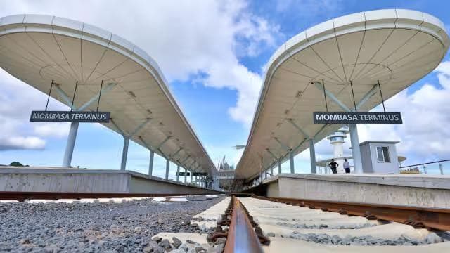扬帆远航新图景：中国速度助推非洲基建腾飞