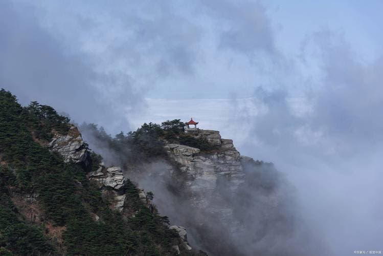 九江旅游攻略 | 从庐山秘境到鄱阳湖候鸟，解锁诗与禅的千年对话