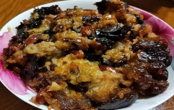 传统美食甑糕：软糯香甜的糯米红豆糕