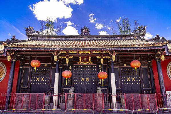 潮州开元寺：千年古刹的佛教文化瑰宝