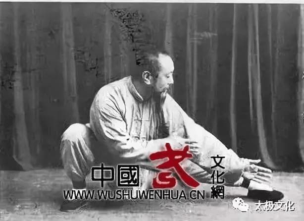 一柔到底 ——略谈吴式太极拳的特点和锻炼方法