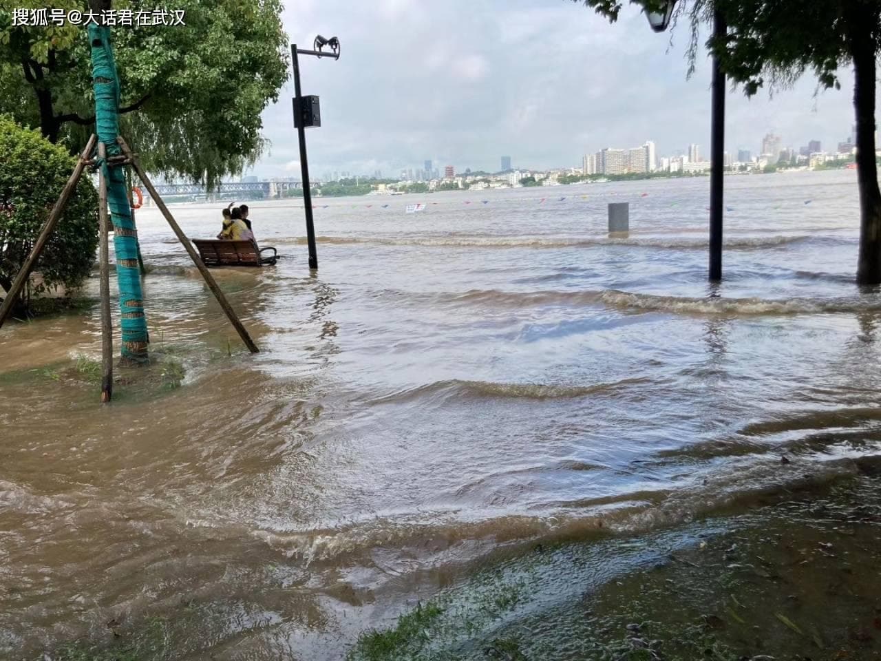 近百年 武汉的湖泊资源为何有天翻地覆的变化 变化的背后需要反思