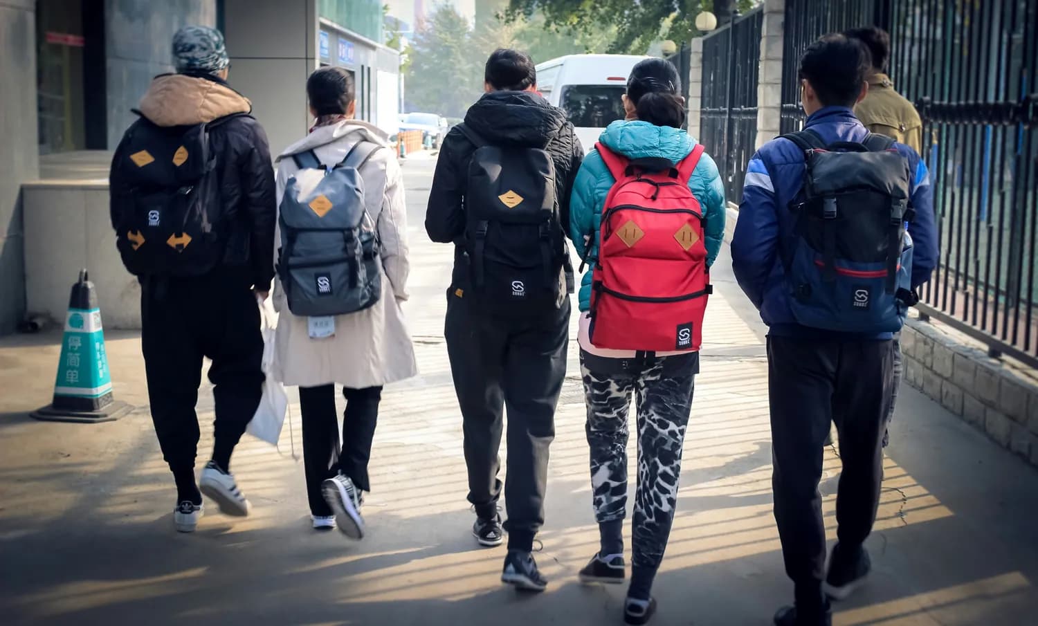 成都10条减负措施出台，家长如何配合？