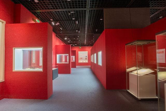 沪上首展“永乐大典”，看典籍的回归和再造