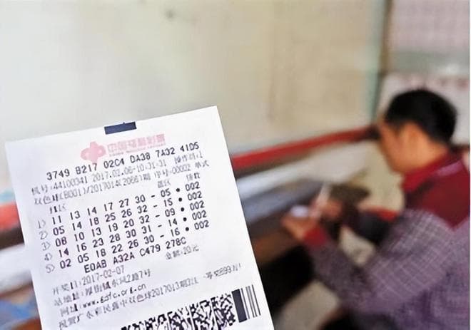 广西彩民657万大奖得主揭秘：一张7+3复式票的幸运密码