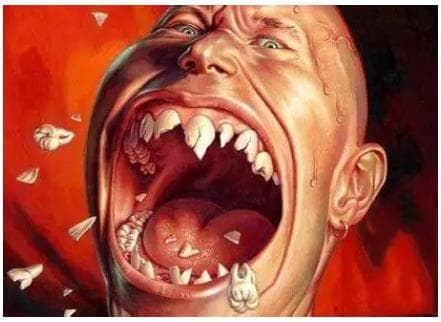 梦见满口牙都碎掉了是预示牙齿有问题了吗？
