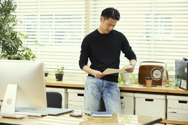 怎样确定社保缴纳期限：劳动关系终止与社保停缴规则