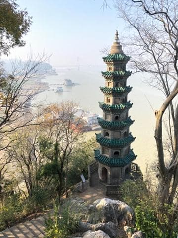 石钟山：自然奇观与历史文化的交融