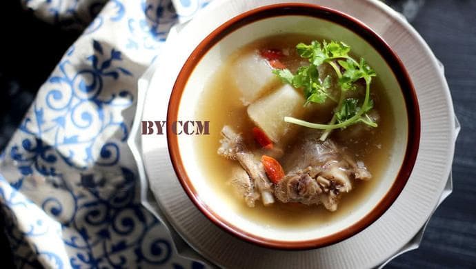 冬日暖胃羊肉汤