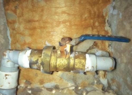 家里的水阀门开关都在哪里？一文详解家庭用水安全要点