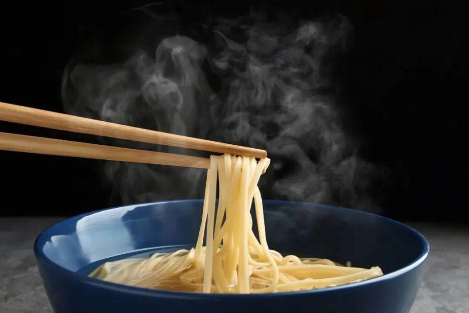 从口腔到肠胃，一口“烫食”伤害整个消化道