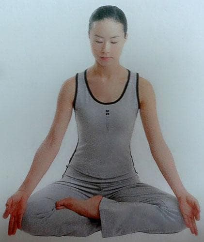 教你如何正确练习瑜伽呼吸法？