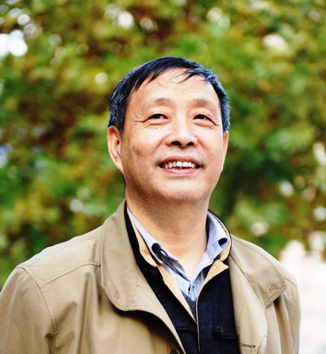 韩少功：使别人快乐是仁慈，使自己快乐是智慧