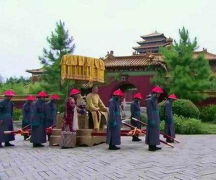 古代皇帝出宫的规矩与限制