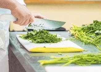 菜刀的磨刀角度是多少？